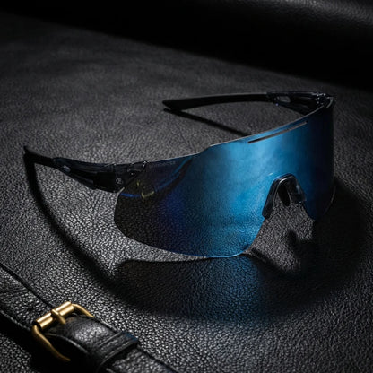 Snake sport sunglasses with polarized lenses, TR90 frame · ReFramed, photo 15 of 18