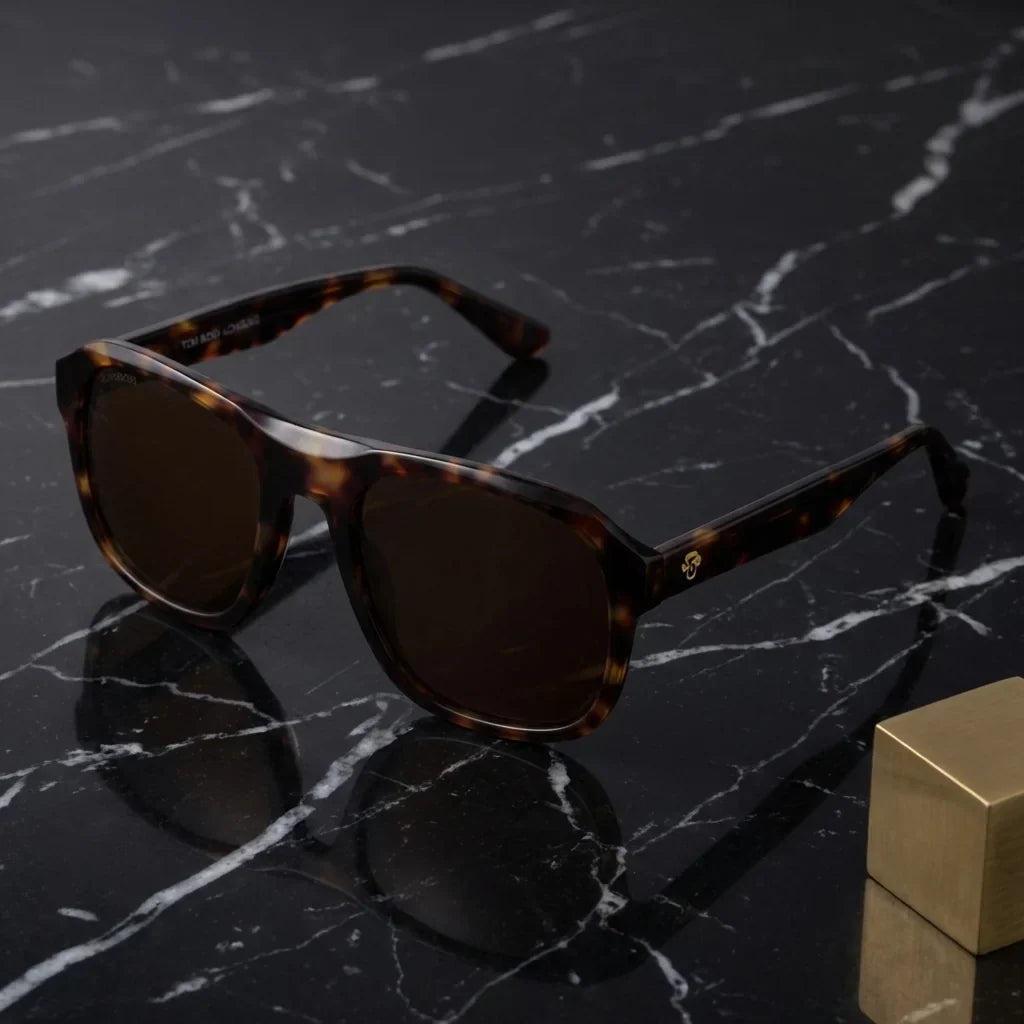 Tom oval sunglasses with polarized lenses, bio-acetate frame · ReFramed, photo 25 of 30