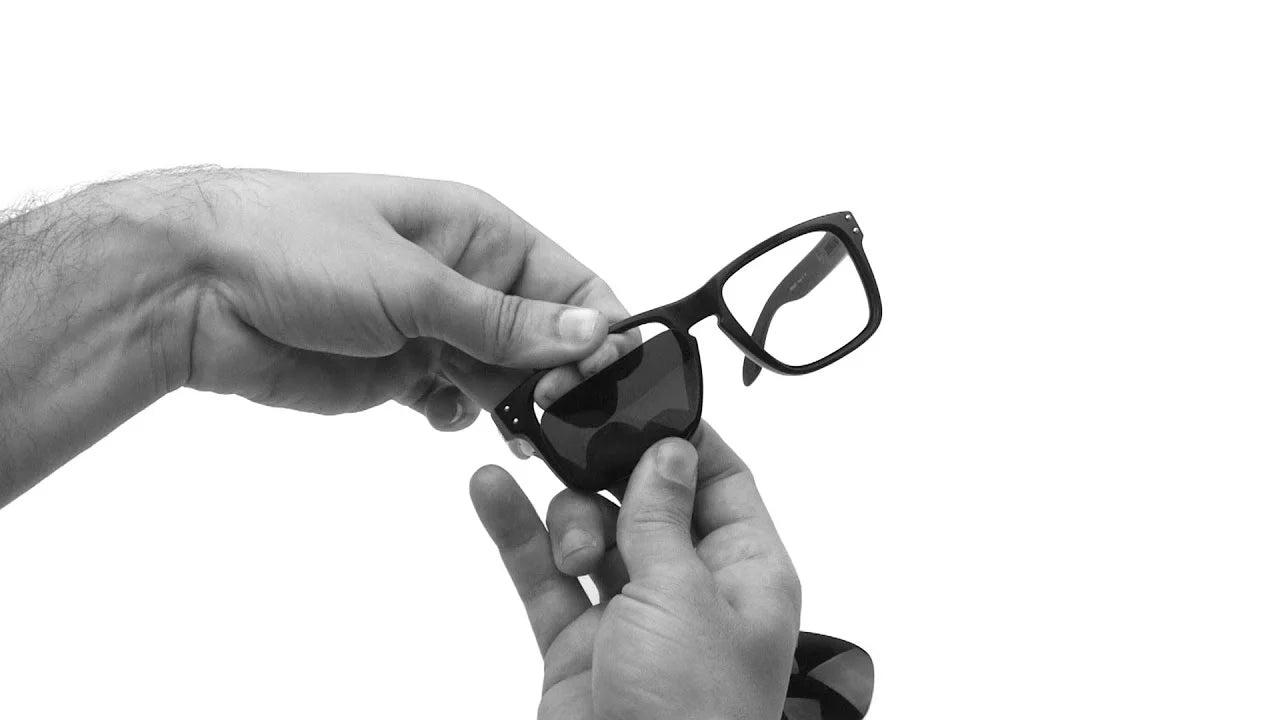 Custom Frames replacement lenses — Gray polarized sunglass lens, 100% UV | ReFramed