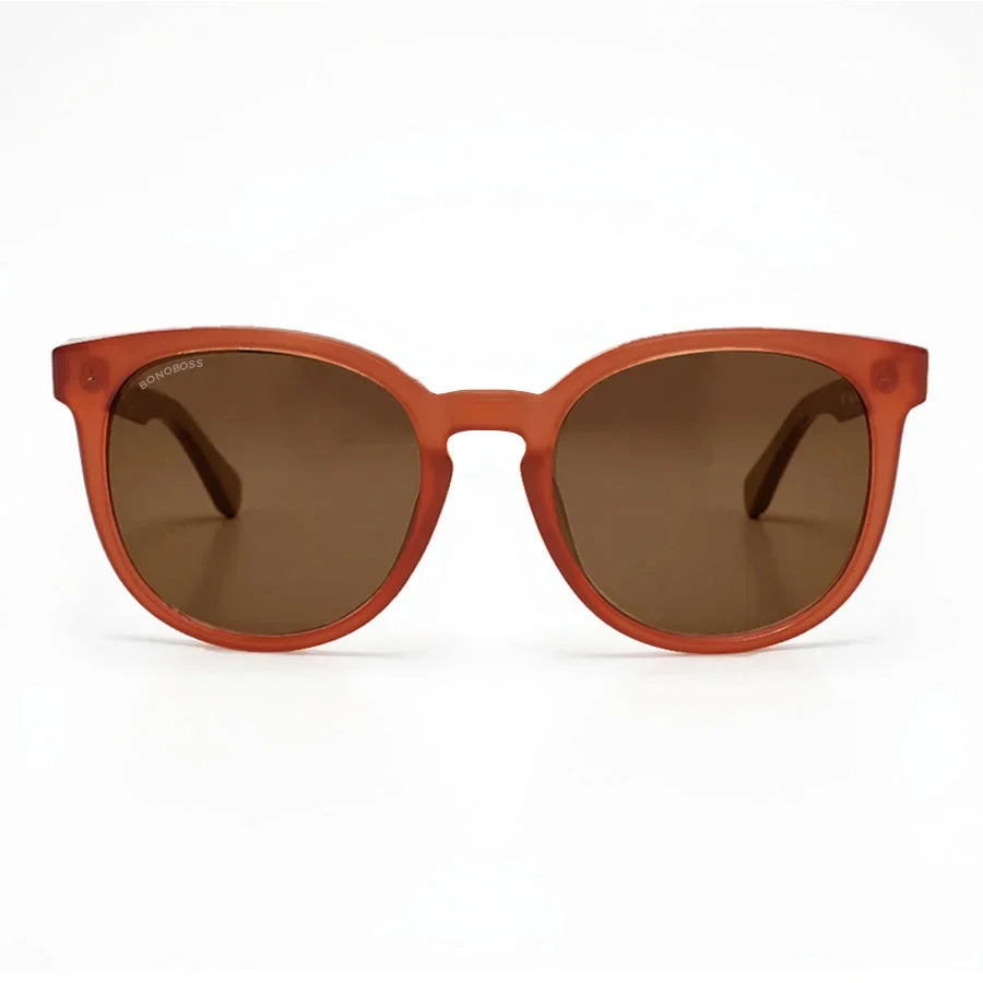Meli Wine round polarized sunglasses in recycled plastic and natural wood · ReFramed, photo 28 of 30